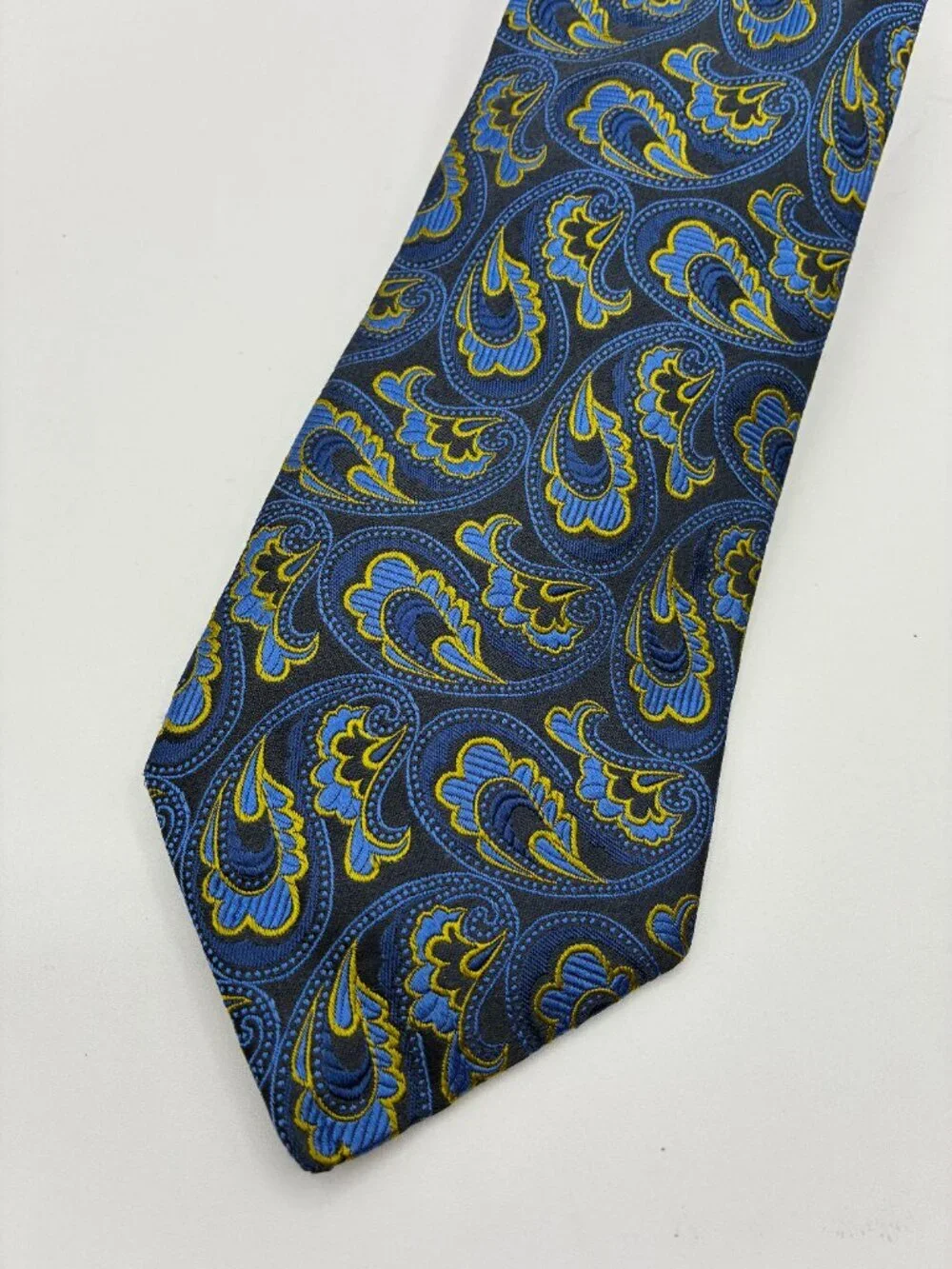 Ted Baker London Tie Blue Metallic Paisley 100% Silk Necktie Hand Tailored USA